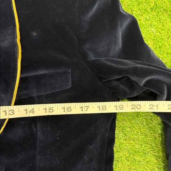 Edgar Pomeroy Saks Fifth Avenue Luxurious Velvet Blazer with Gold Accents - Picture 11 of 12